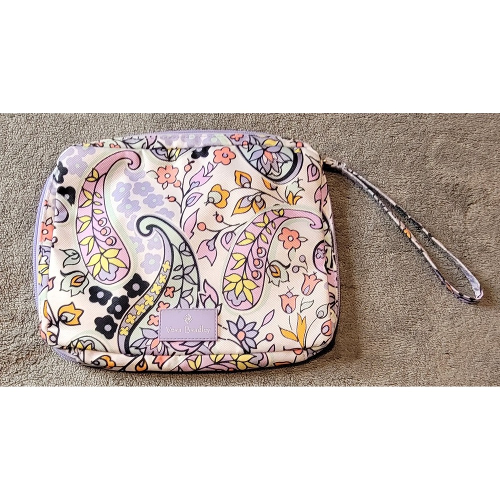Vera Bradley Paisley Floral Travel Wipes Case Diaper Clutch Lavender Wristlet